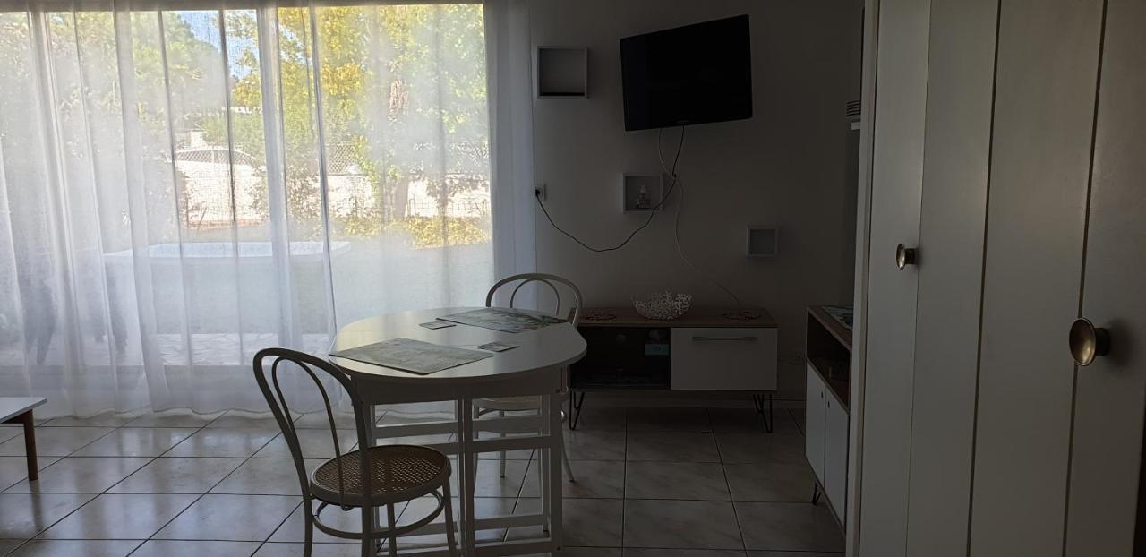 Апартаменты Studio Proche Ecole De Voile Et Plage Сен-Жорж-де-Дидон Экстерьер фото